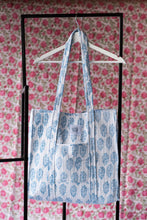 Load image into Gallery viewer, Nila Quilted tote bag
